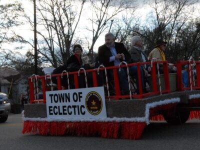 Eclectic Parade Photos: Town Celebrates the Season with Annual Christmas Parade; Winners Announced