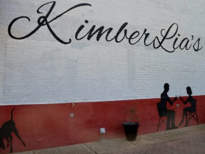 KimberLia’s Offers Delicious Food in Popup Grocery Store Concept