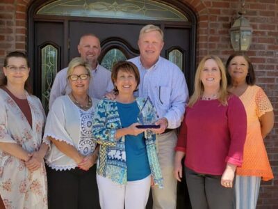 Liveoak Agency of Millbrook Receives Prestigious Sapphire Award from Auto-Owners Insurance