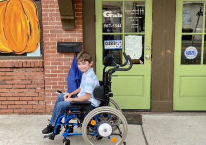 Lemonade Fundraiser at The GAB Salon in Wetumpka for ‘Wheels for Dallas,’ 11-year-old boy; Wheelchair Bound because of DMD Held Saturday