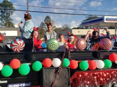 PHOTOS: Millbrook Christmas Parade rolls, and the Sun Comes out!