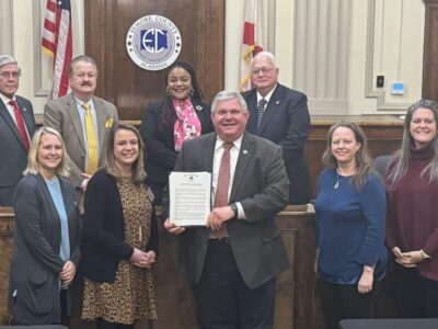 Elmore County Commission, DHR Take a Stand against Human Trafficking